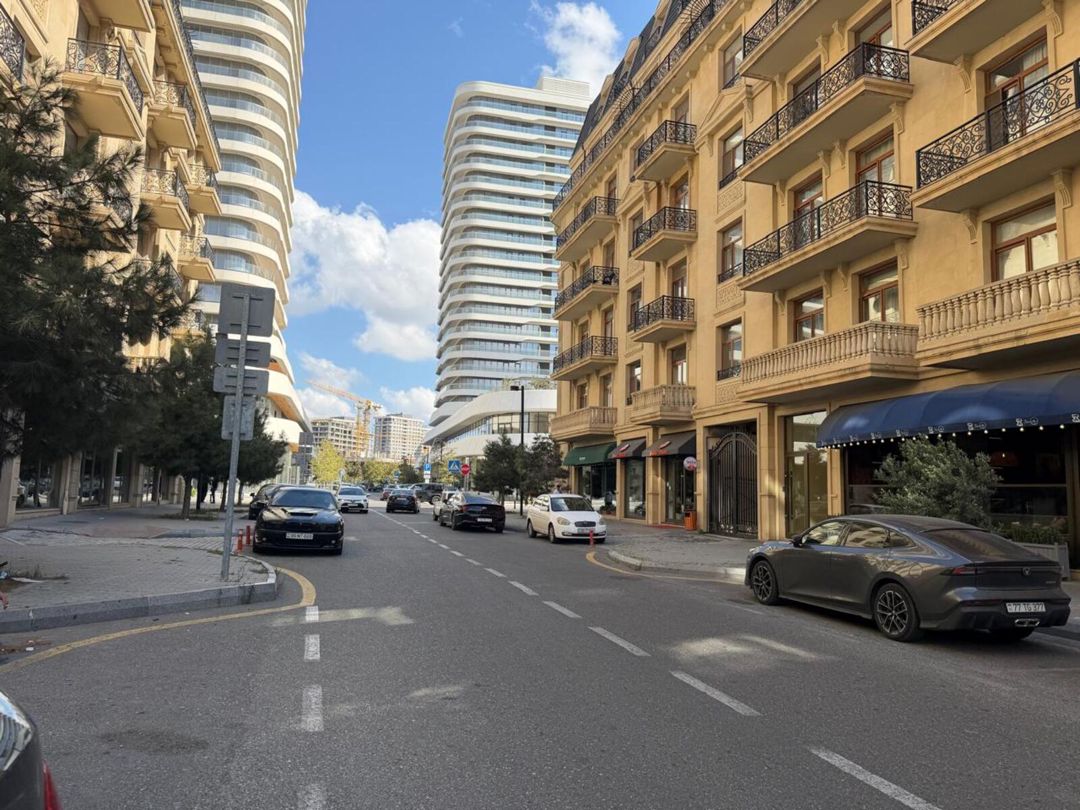 Satılır obyekt 84 m² — Əmlak, Bakı