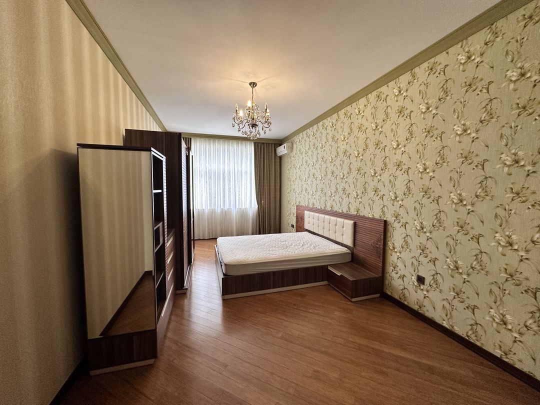 İcarəyə verilir 4 otaqlı yeni tikili 160 m² — Mənzil, Bakı (4)