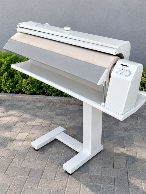 Miele B 995 D ütüləmə mərkəzi – silindrik ütü/press - Marka/model — Bakı