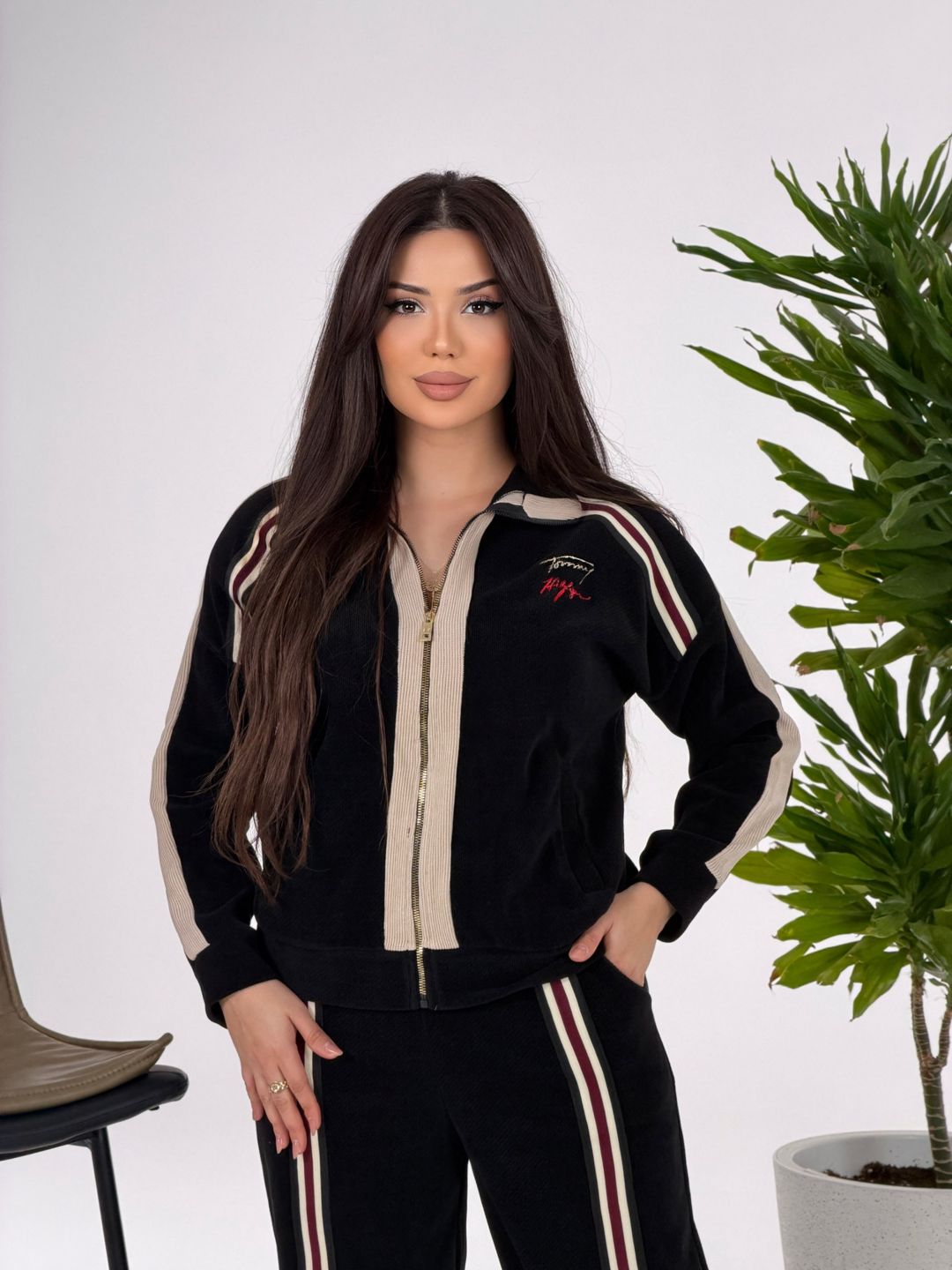 Şalvarlı dəst qadınlar üçün TR76, qara, velvet, ölçü XL — Mallar, Bakı (2)