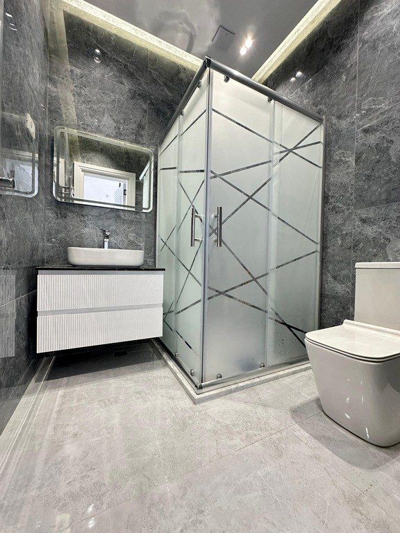 Satılır 5 otaqlı həyət evi/bağ evi 250 m² — Ev, villa, Bakı (9)