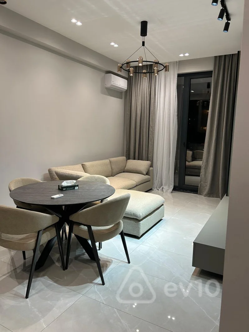 3 otaqlı mənzil, 100 m², Kövkəb Səfərəliyeva küçəsi. — kirayə — Mənzil, Bakı (2)
