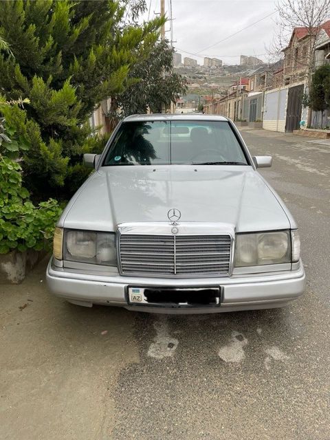 Mercedes 250 D, 2.5 L, 1988 il, 389 982 km — Bakı
