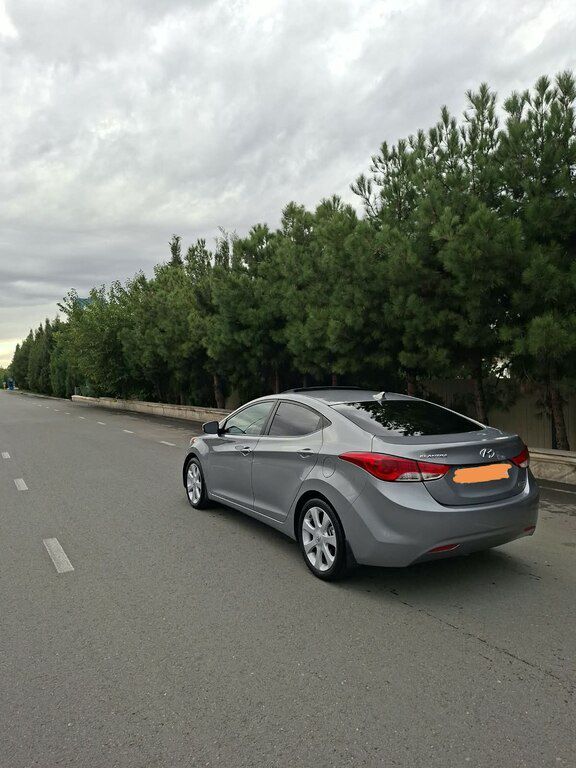 Hyundai Elantra, 1.8 L, 2013 il, 124 000 km — Avtomobillər, Gəncə (2)