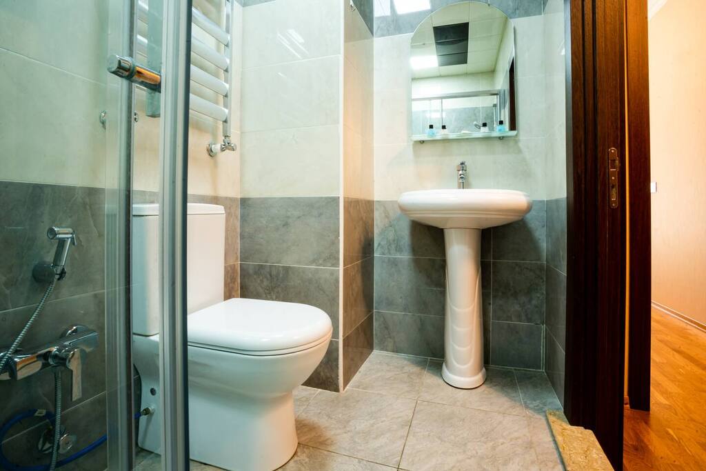 İcarəyə verilir 2 otaqlı yeni tikili 55 m² — Mənzil, Bakı (7)