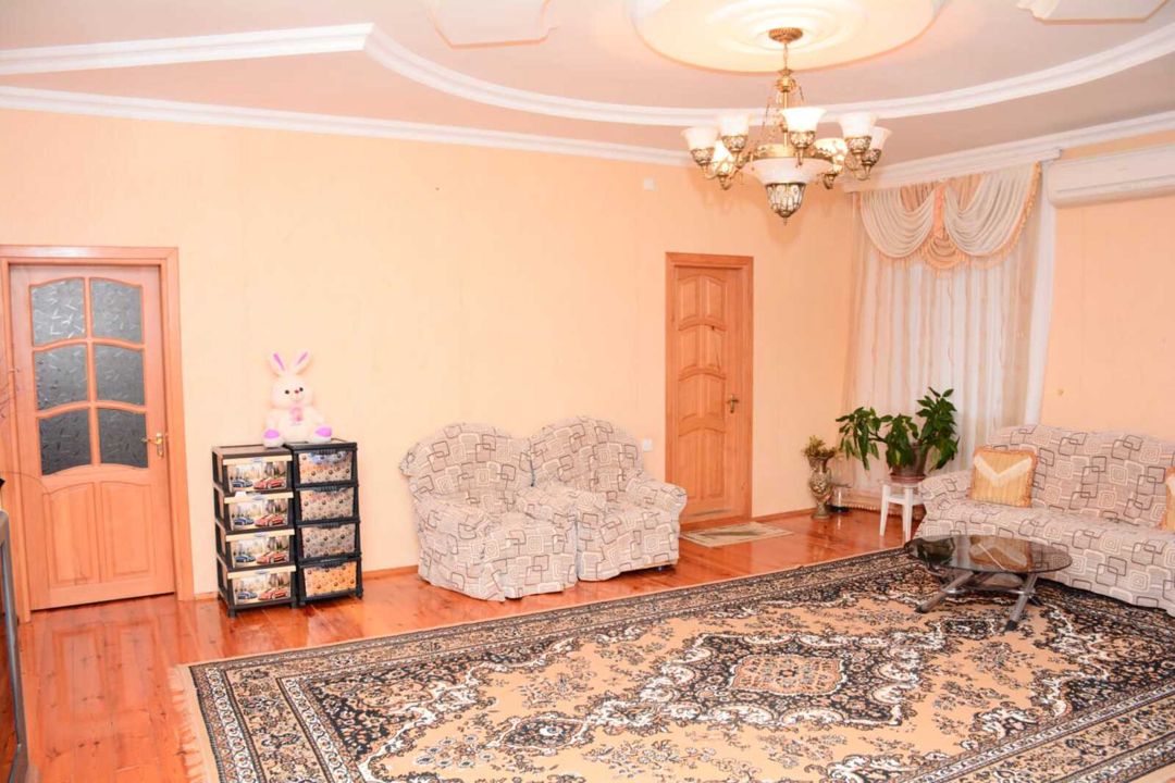Satılır 6 otaqlı həyət evi/bağ evi 246 m² — Ev, villa, Bakı (9)