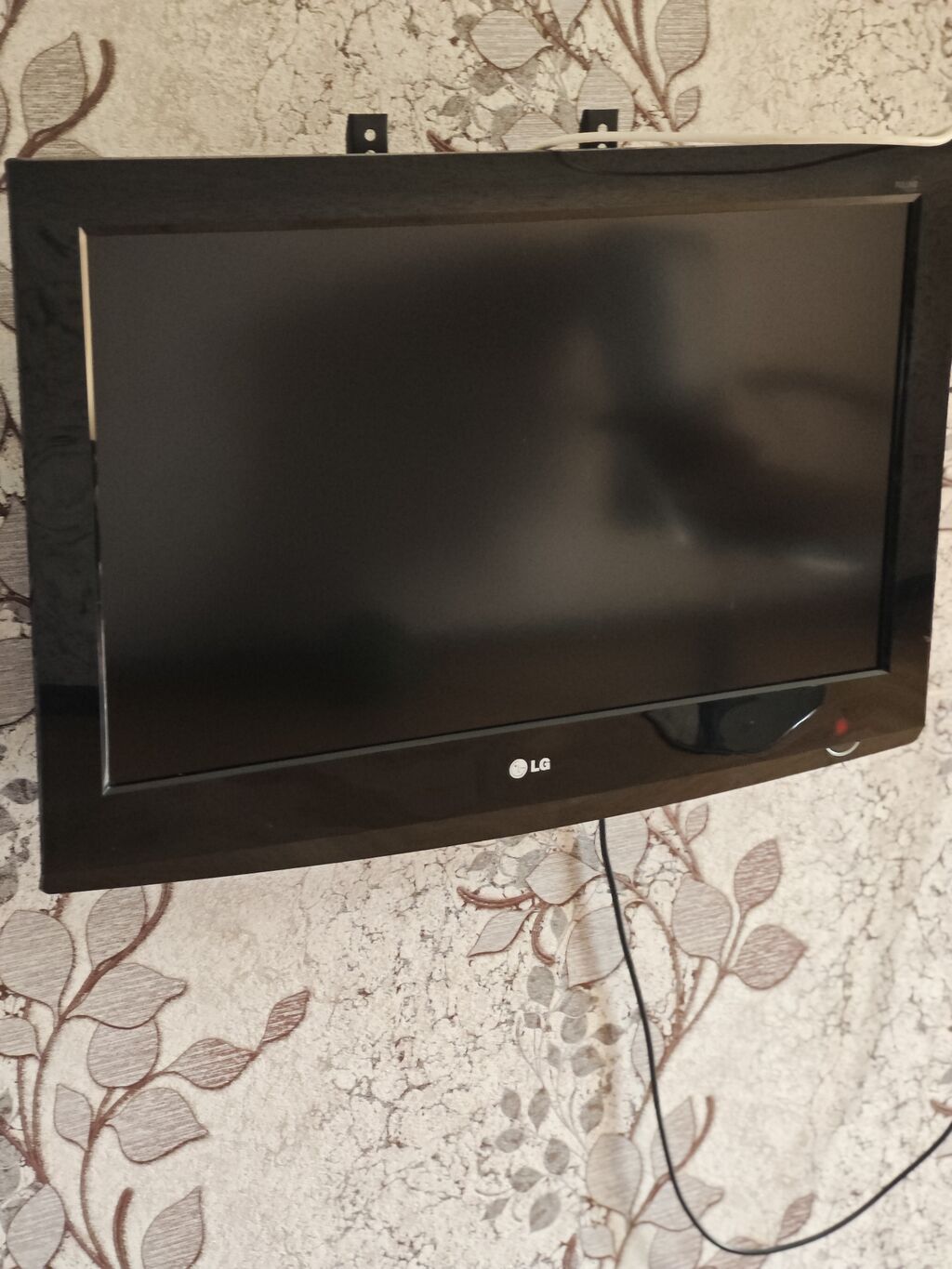 İşlənmiş Televizor LG LCD 32" FHD (1920x1080), Ünvandan götürmə — Televizorlar, Bakı (2)