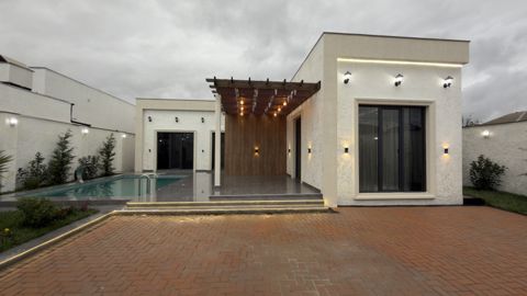 Satılır 4 otaqlı həyət evi/bağ evi 180 m² — Bakı