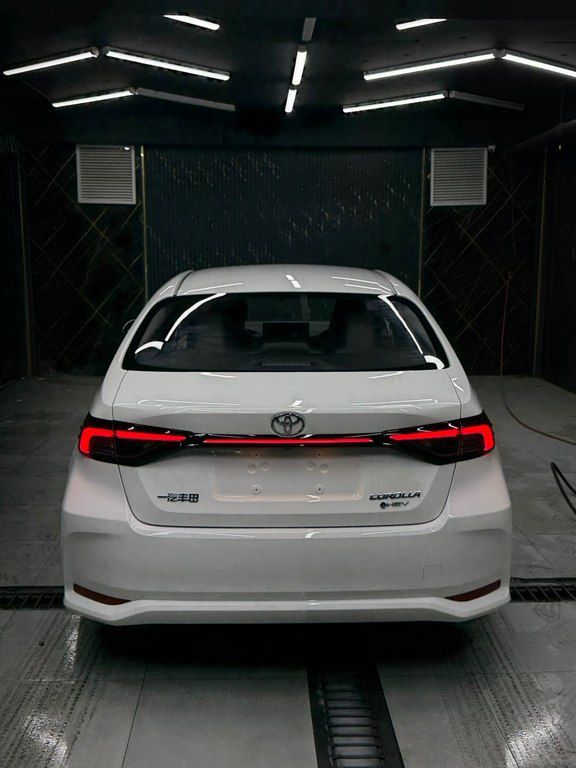 Toyota Corolla, 1.8 L, 0.85 kWh, 2026 il, yeni — Avtomobillər, Bakı (5)