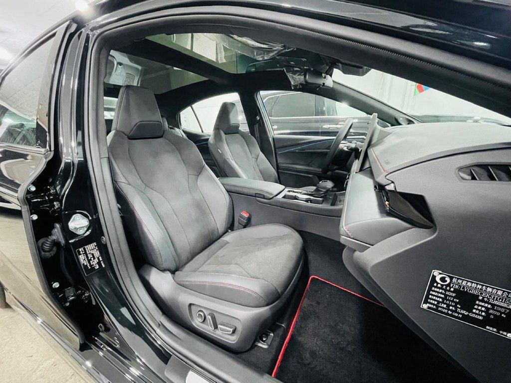 Toyota Camry, 2.0 L, 1 kWh, 2026 il, yeni — Avtomobillər, Bakı (11)