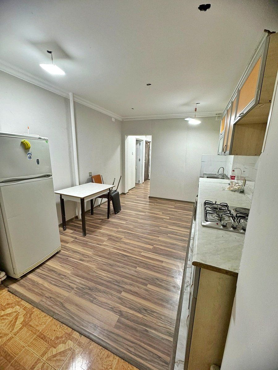 Satılır 2 otaqlı köhnə tikili 65 m² — Mənzil, Bakı (5)