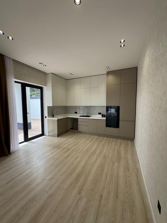 Satılır 4 otaqlı həyət evi/bağ evi 200 m² — Ev, villa, Bakı (8)