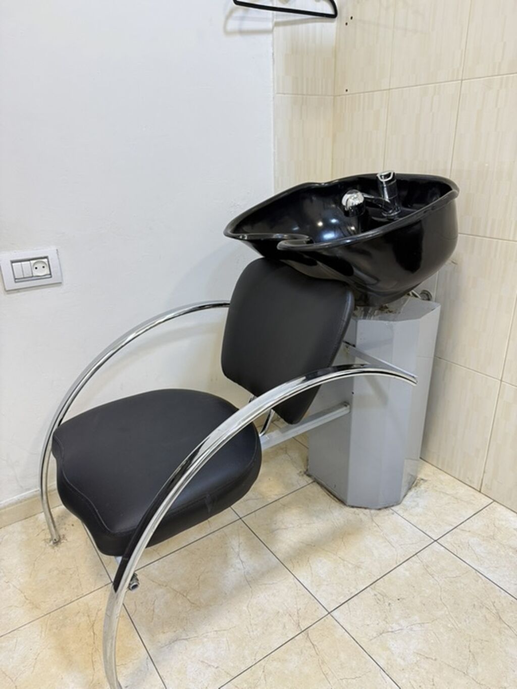 Salon üçün saç yuma kreslosu və lavabo - Inteqrə olunmuş yuyucu — Kreslo, Bakı