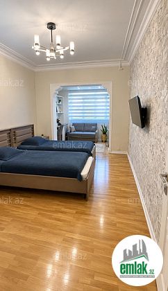 Satılır 4 otaqlı 115 m² köhnə tikili Nərimanov r — Mənzil (9)