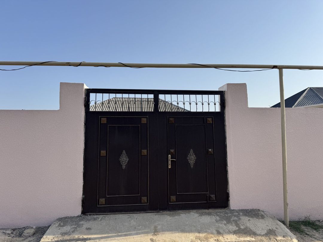 Satılır 2 otaqlı həyət evi/bağ evi 200 m² — Ev, villa, Bakı (2)