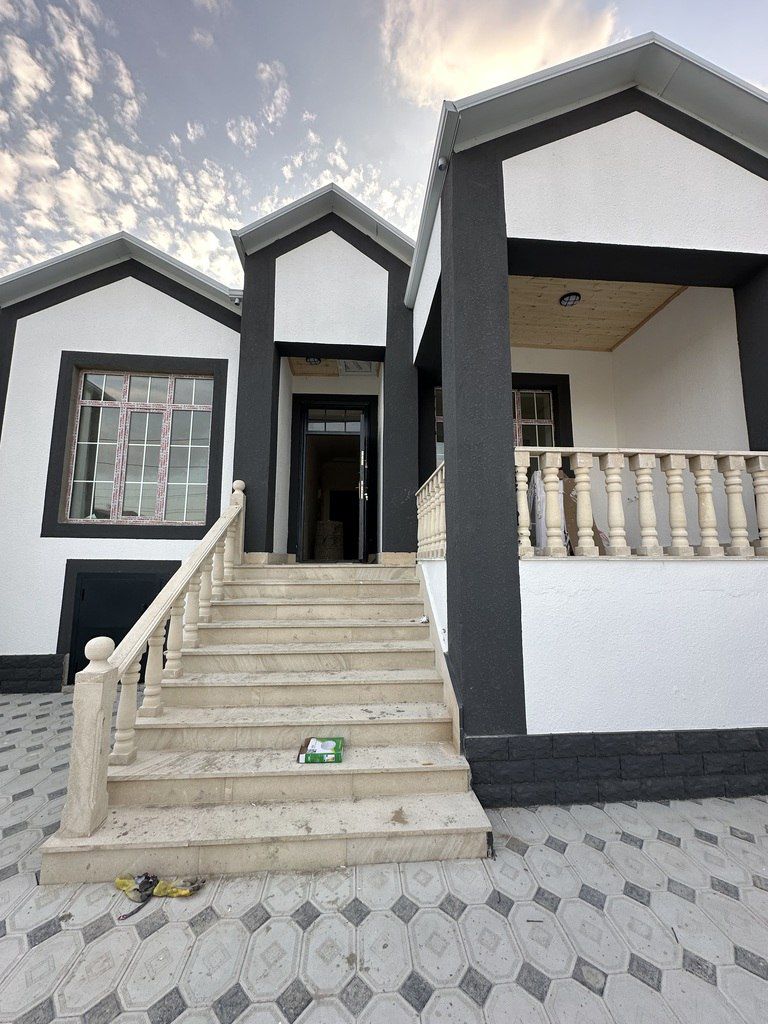 Satılır 3 otaqlı həyət evi/bağ evi 90 m² — Ev, villa, Bakı (2)