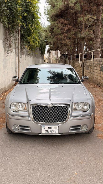 Chrysler 300C, 5.7 L, 2005 il, 118 000 km 90-OB-678 — Avtomobillər, Bakı (7)
