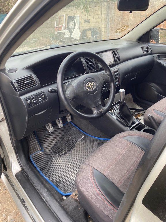 Toyota Corolla, 1.4 L, 2005 il, 300 000 km — Avtomobillər, Bakı (10)