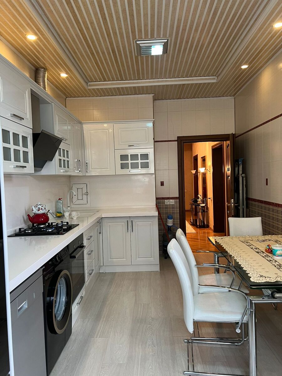 İcarəyə verilir 3 otaqlı yeni tikili 140 m² — Mənzil, Bakı (9)