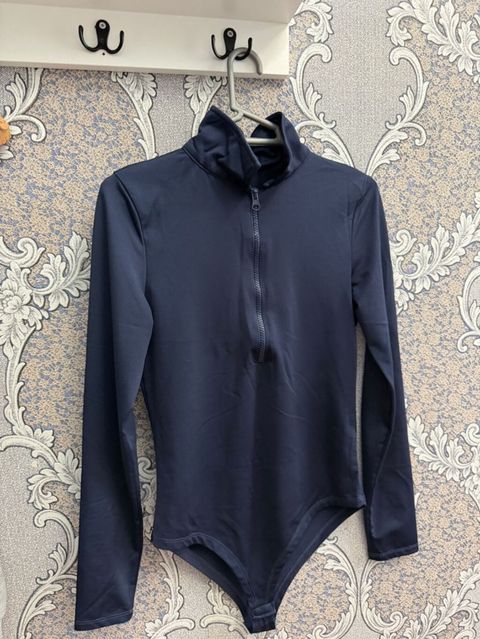 Qadın bədən köynəyi (bodysuit) – tünd lacivərt - Model: uzunqol — Gülyaz