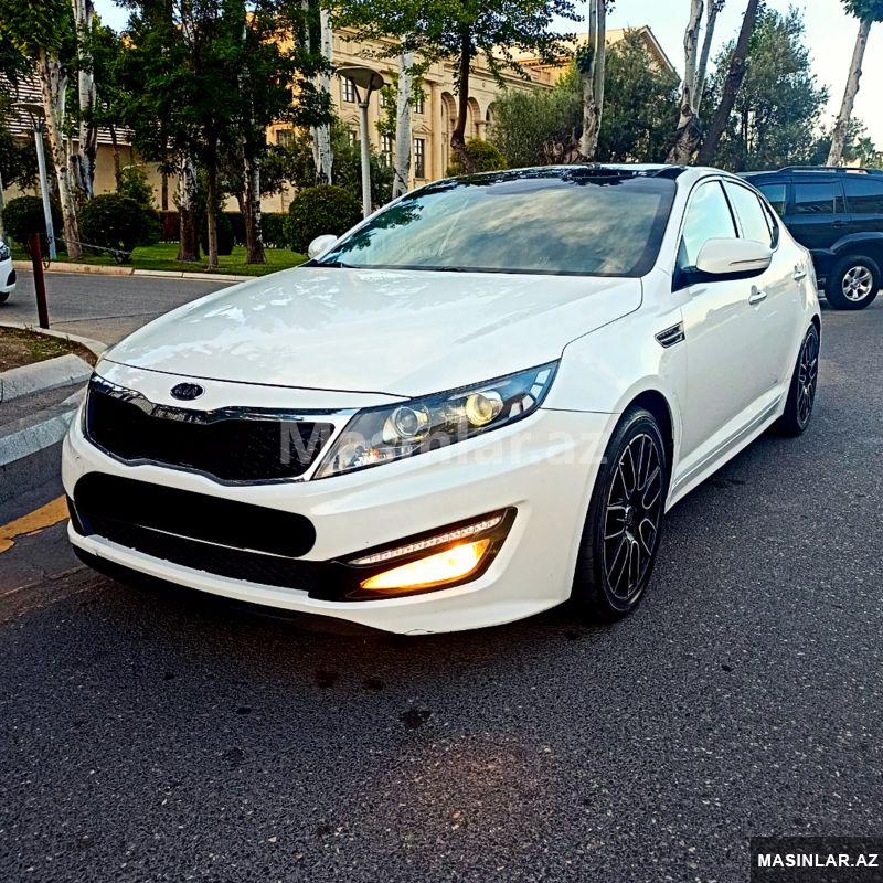 Toyota Camry 2022 il 77-AU-035 — Minik avtomobili icarəsi, Bakı (4)