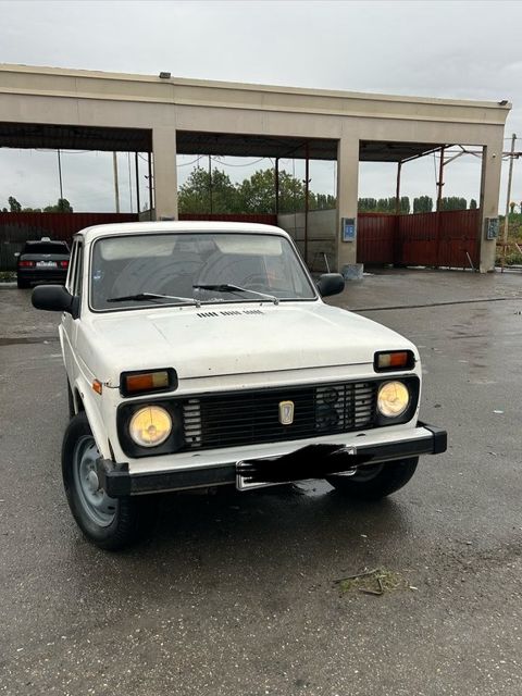 Lada (VAZ) Niva, 1.6 L, 1977 il, 450 000 km — Qusar