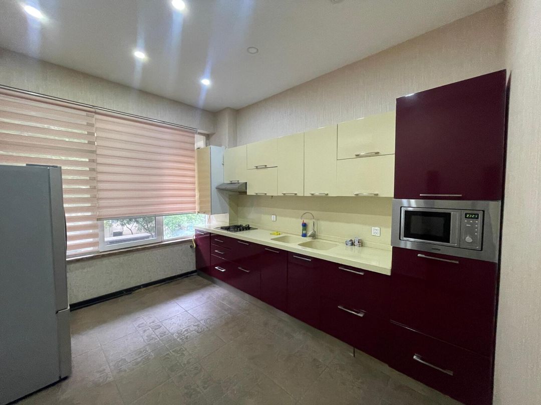 İcarəyə verilir 5 otaqlı ofis 200 m² — Ofis, Bakı (12)