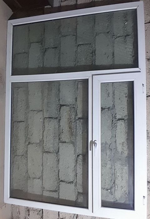 PVC pəncərə bloku,Təzə kimieni 1.48,uzunu 2.10 - Material: ağ — Digah