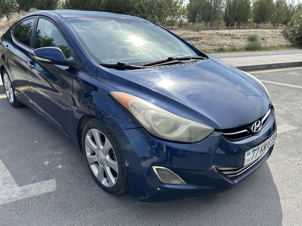 Hyundai Elantra, 1.8 L, 2013 il, 300 000 km 77-KM-639 — Avtomobillər, Bakı (4)