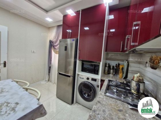 Satılır 3 otaqlı 65 m² köhnə tikili Tibb Universiteti — Mənzil (12)
