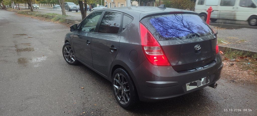 Hyundai i30, 1.4 L, 2008 il, 235 000 km — Avtomobillər, Yevlax (11)