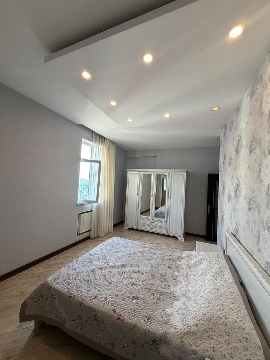 İcarəyə verilir 7 otaqlı yeni tikili 260 m² — Mənzil, Bakı (6)