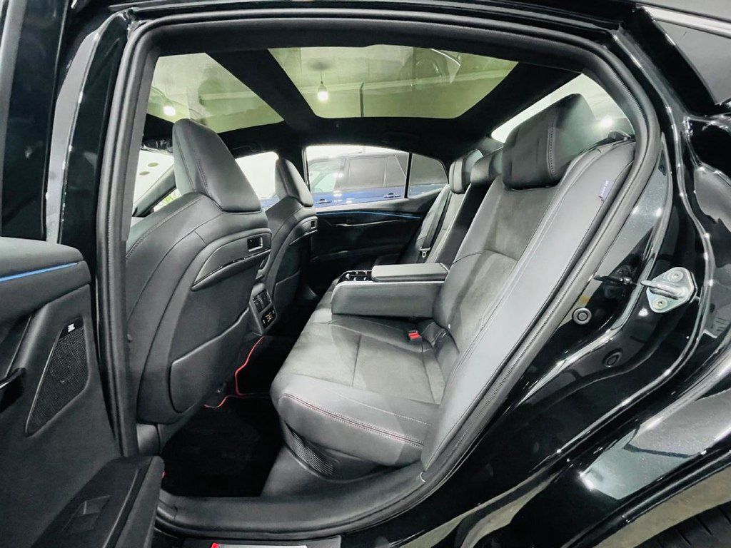 Toyota Camry, 2.0 L, 1 kWh, 2026 il, yeni — Avtomobillər, Bakı (12)