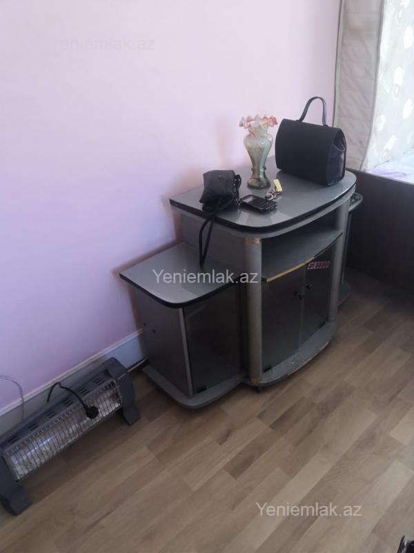 Kirayə 1 otaqlı Bina evi menzil (Köhnə tikili), 45 m², Yasamal rayonu — Mənzil, Bakı (10)