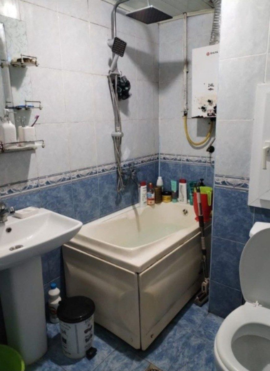 Satılır 2 otaqlı köhnə tikili 60 m² — Mənzil, Bakı (3)