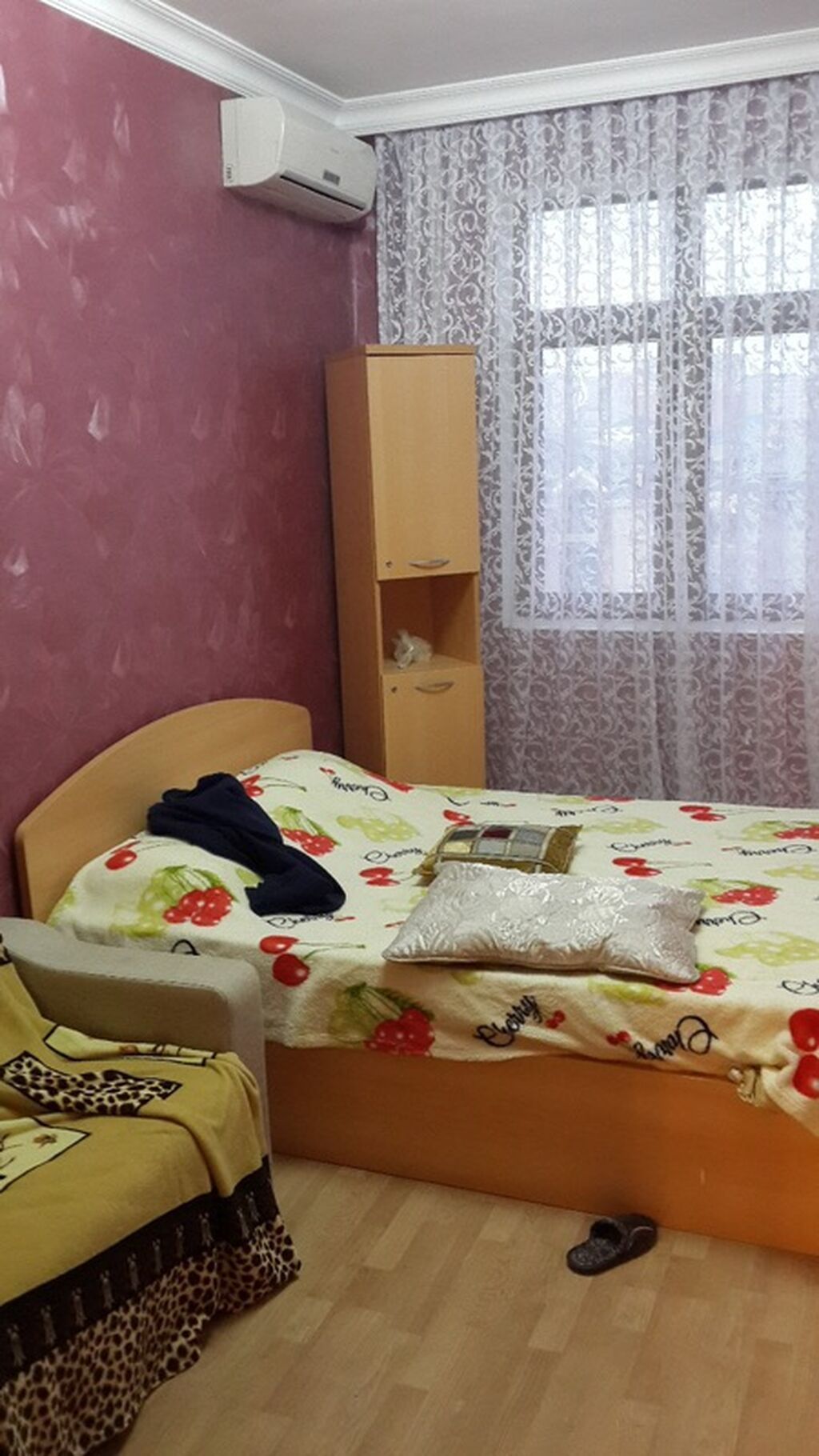Ev 6 mkr da,Nəsimi metrosunun üstündə yerləşir. Ətrafında piyada 5-10 — Mənzil, Bakı (3)