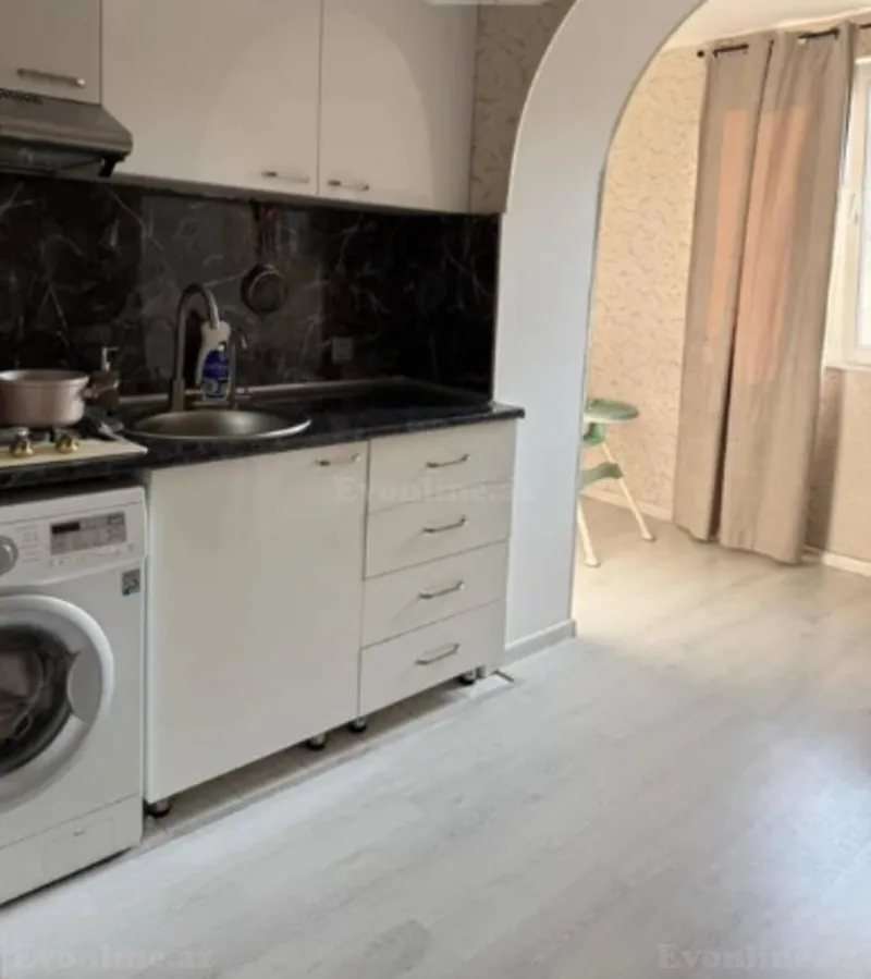 Kirayə verilir 4 otaqlı Mənzil Köhnə tikili 110 m² Bakı, Nərimanov r., Bakmil m — Mənzil, Bakı (3)