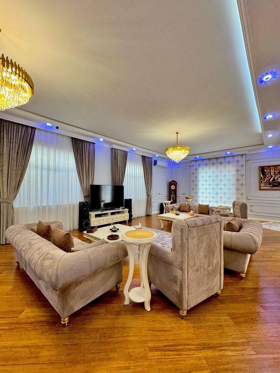 Satılır 4 otaqlı həyət evi/bağ evi 220 m² — Ev, villa, Bakı (11)