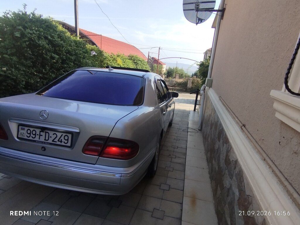 Mercedes E 220, 2.2 L, 1999 il, 348 845 km 99-FD-249 — Avtomobillər, Şamaxı (2)
