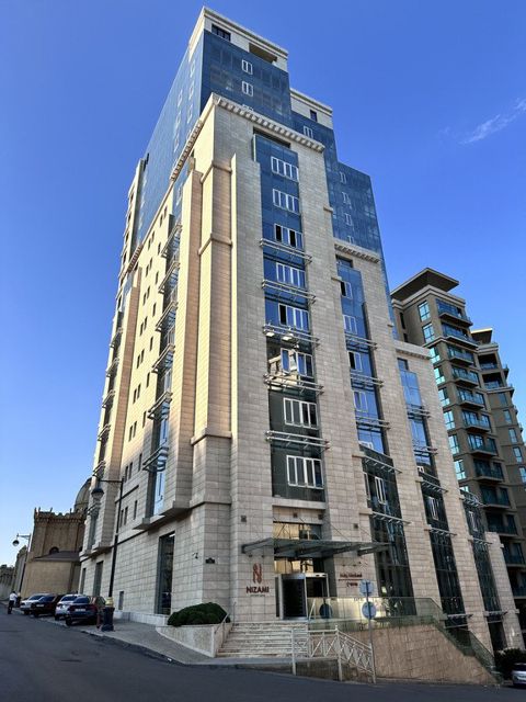 Satılır 4 otaqlı yeni tikili 231.6 m² — Bakı