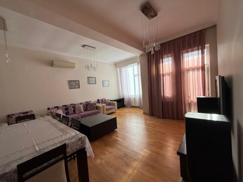 İcarəyə verilir 4 otaqlı yeni tikili 140 m² — Bakı