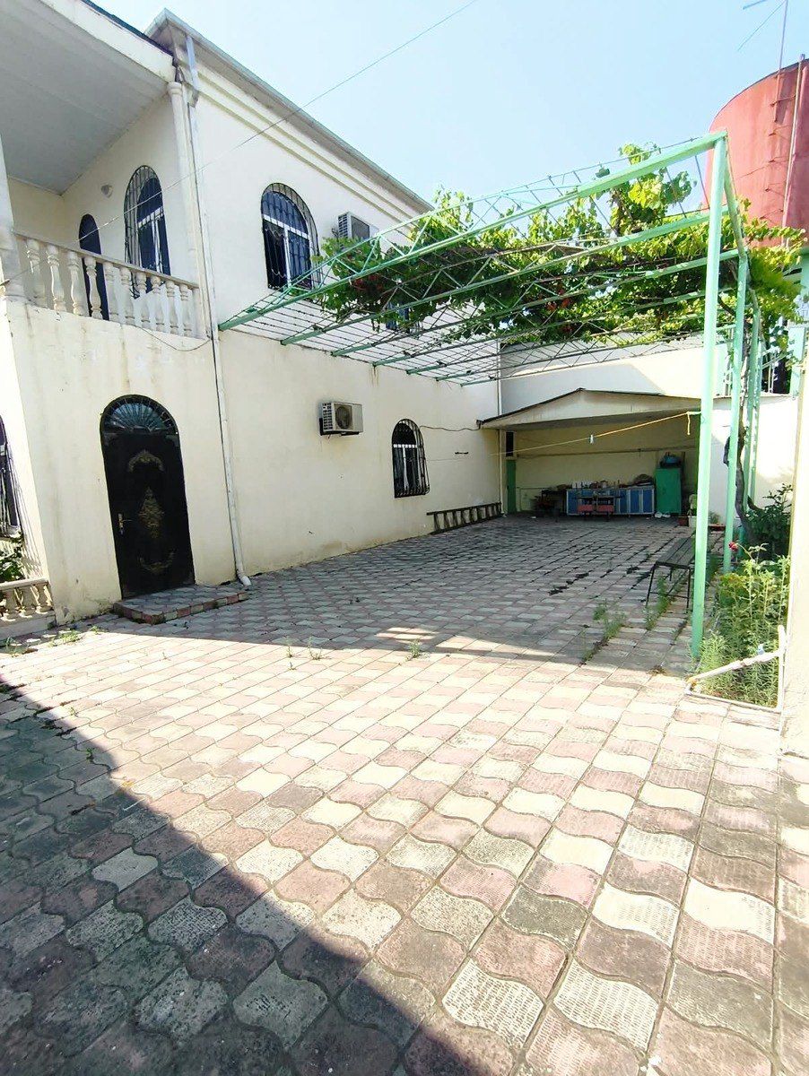 Satılır 6 otaqlı həyət evi/bağ evi 246 m² — Ev, villa, Bakı (2)