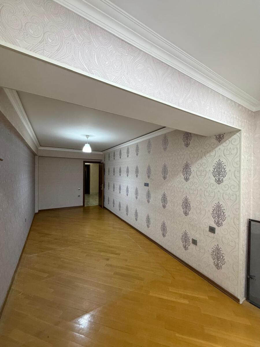 Satılır 2 otaqlı köhnə tikili 65 m² — Mənzil, Bakı (6)