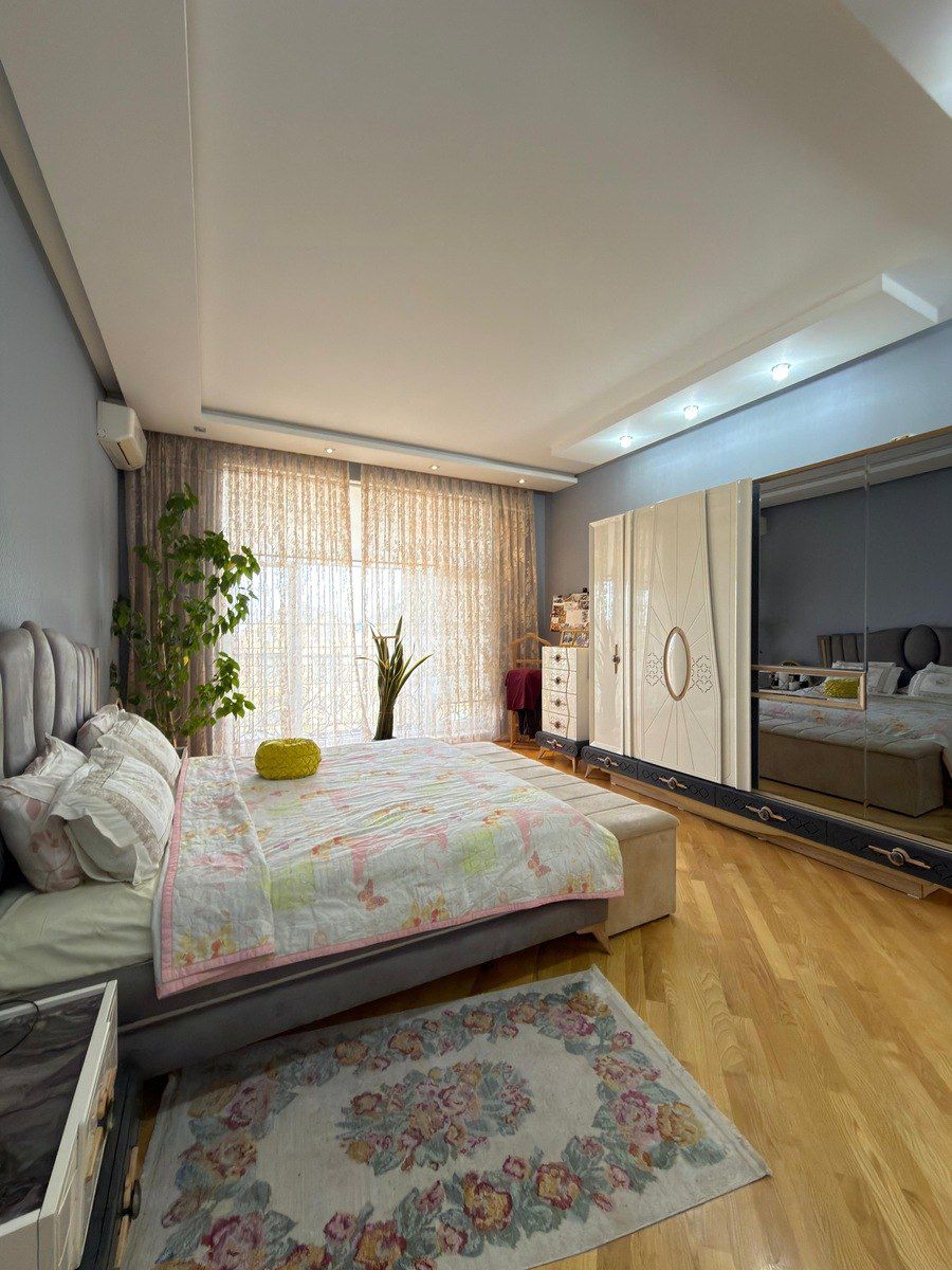 Satılır 7 otaqlı həyət evi/bağ evi 550 m² — Ev, villa, Bakı (12)