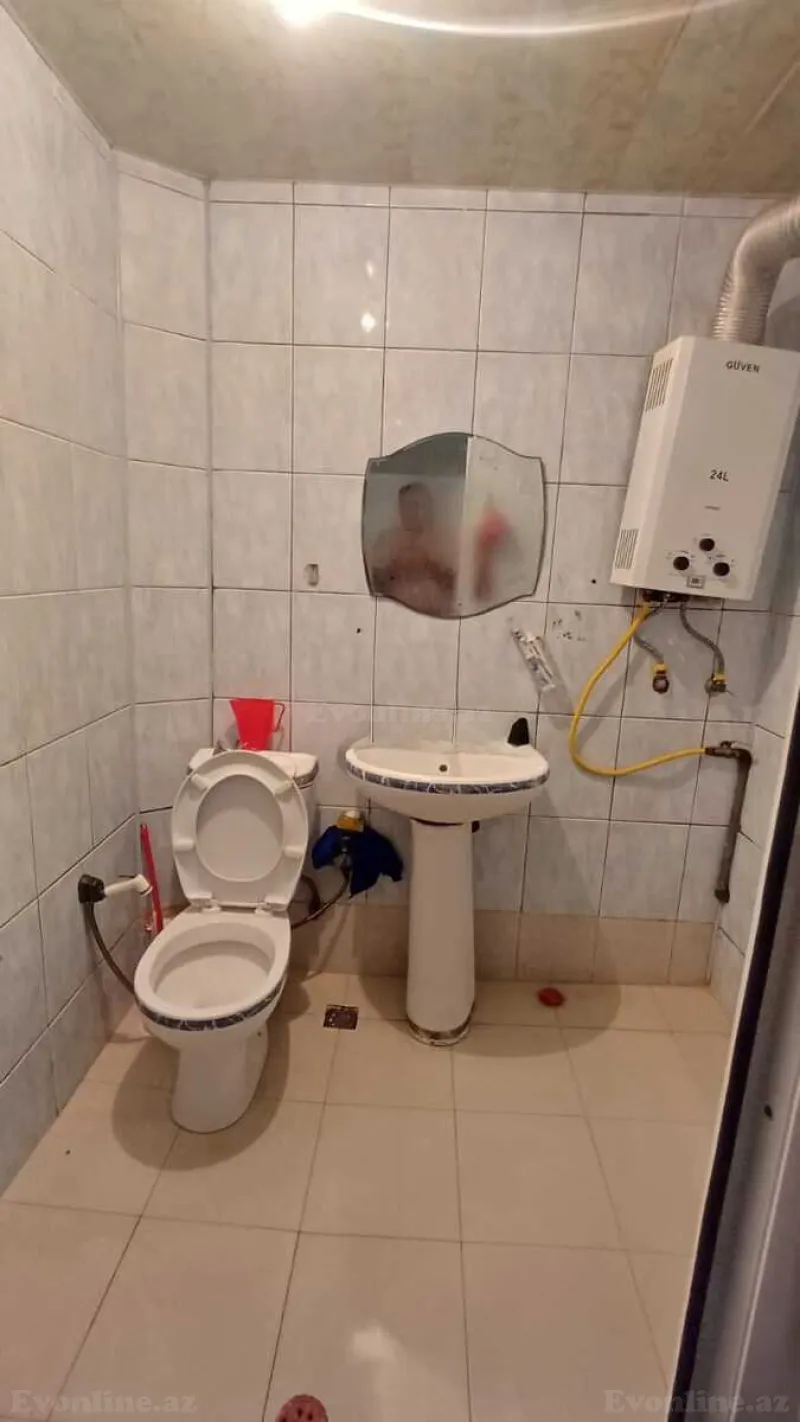 Satılır 2 otaqlı Mənzil Köhnə tikili 52 m² Bakı, Abşeron r — Mənzil, Bakı (3)