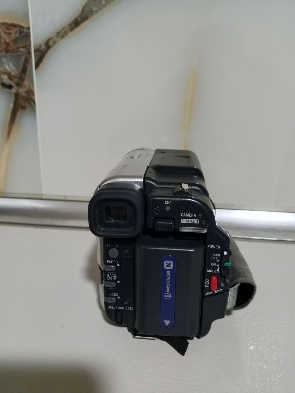 Sony Handycam Video Hi8 kamkorder - Model: Sony Handycam Video Hi8 — Video kamera, Bərdə (4)