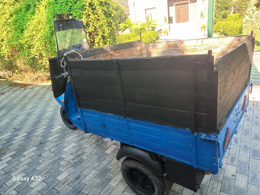 Yaxsi veziyetdedir tekerleri tezedir.isiq sistemi var staterle — Motosikletlər, Qax (2)