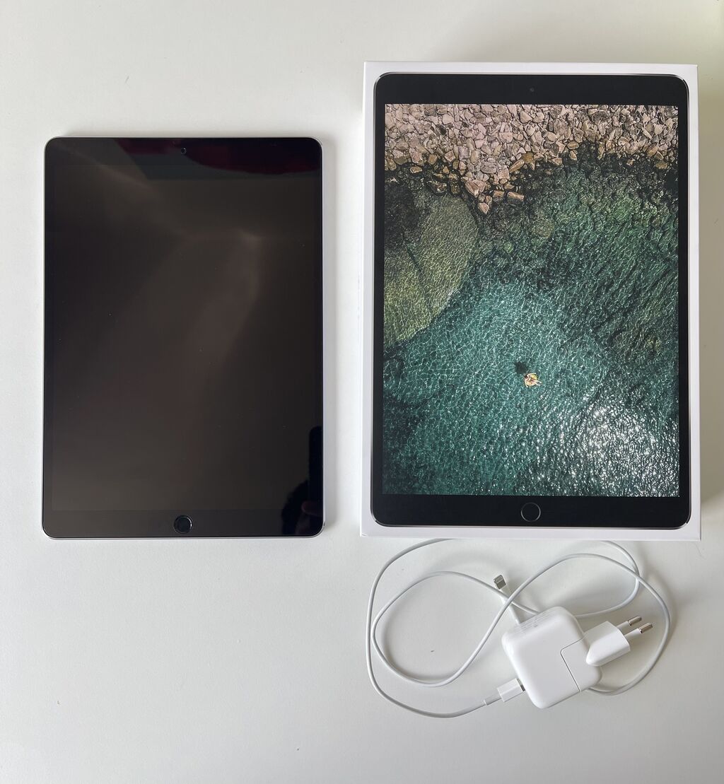 İpad pro 10.5 2017 120 hz ekran Zaradka yaxşı saxlayir İpad yep — Apple, Bakı (3)