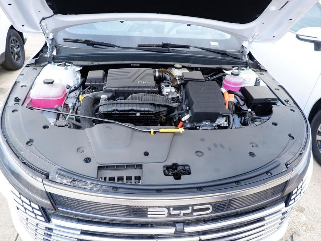BYD Qin Plus: 1.6 l 2025 il 10 km Sedan — Avtomobillər, Bakı (7)