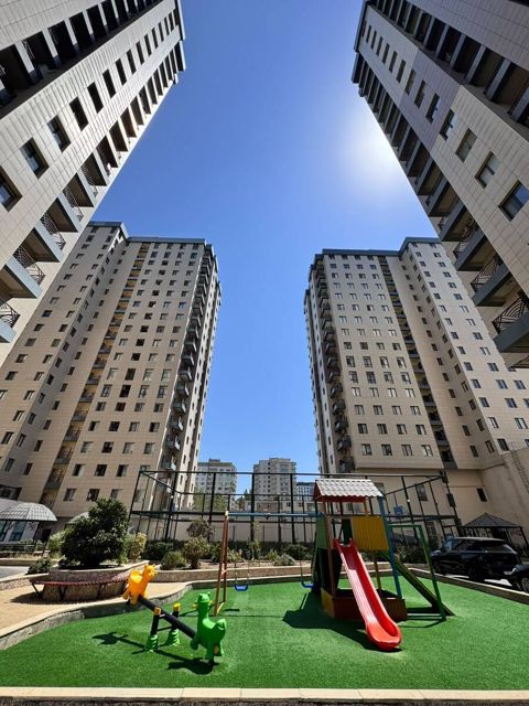 Satılır 3 otaqlı yeni tikili 86 m² — Bakı